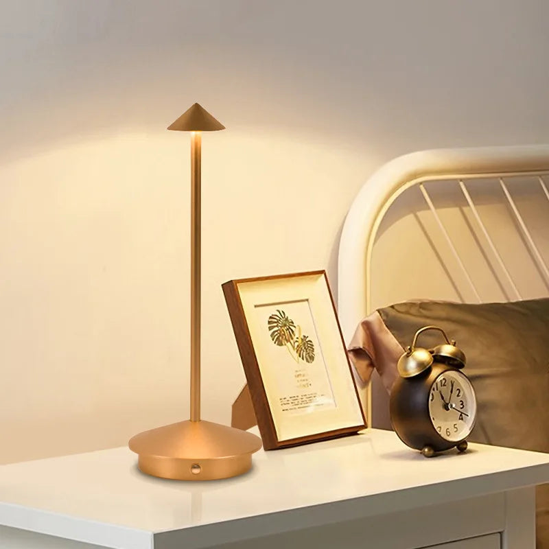 Type-C Rechargeable Table Lamp Creative Dining Touch Led Hotel Bar Coffee Pina Table Lamp Lampada Da Tavolo Decorative Desk Lamp